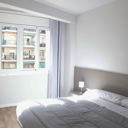 Sant Jordi Apartments Sagrada Familia Барселона Екстер'єр фото